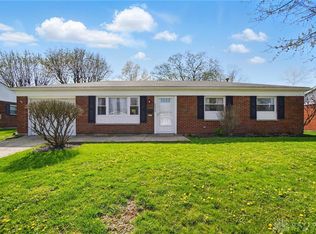 2059 Rockdell Dr, Fairborn, OH 45324