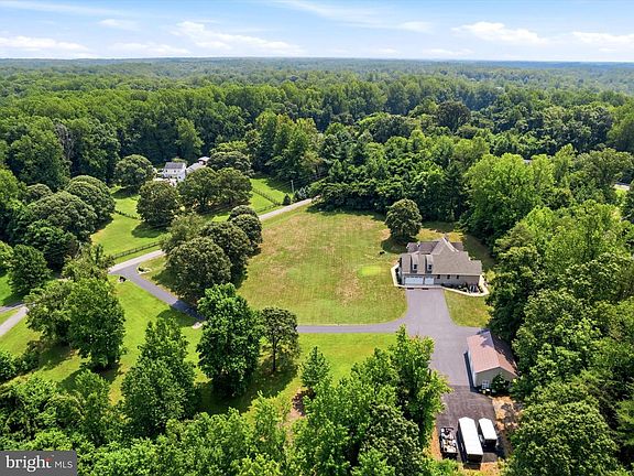 5th image of 1810 Squaw Valley Ln