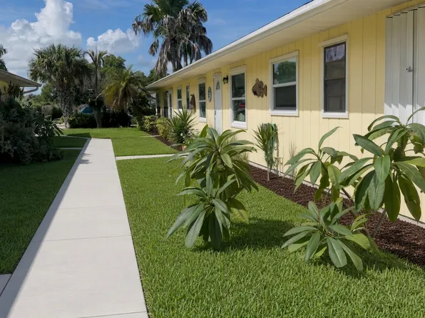 4725 SE TERI Place, Stuart, FL 34997