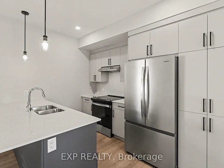 1089 Notre Dame St #2 — Photo 14