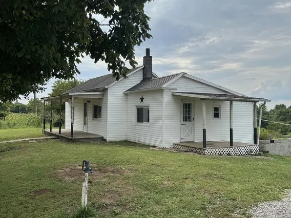 1495 Alhambra Rd, Mayslick, KY 41055