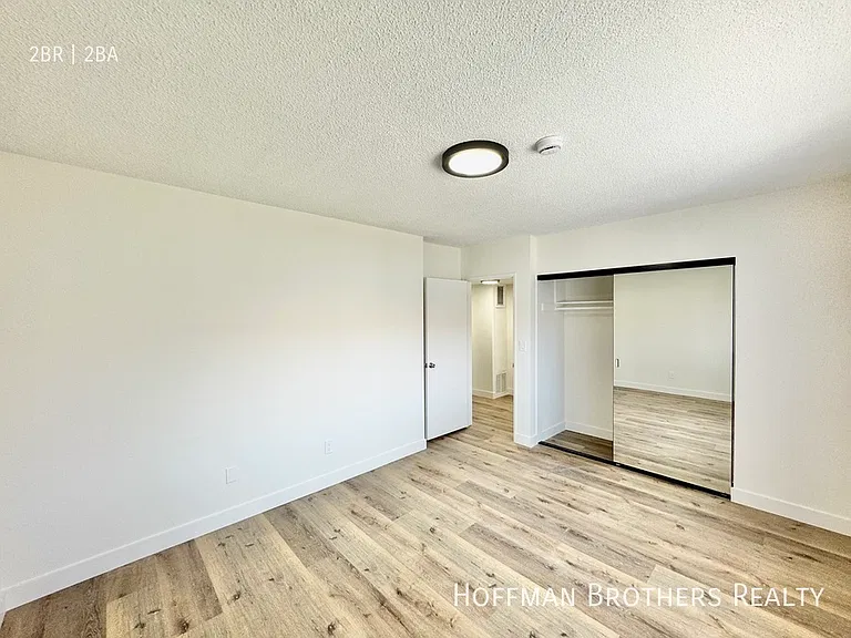 12631 Vanowen St #8 — Photo 9