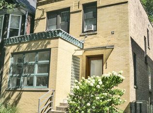 1424 W Warner Ave, Chicago, IL 60613