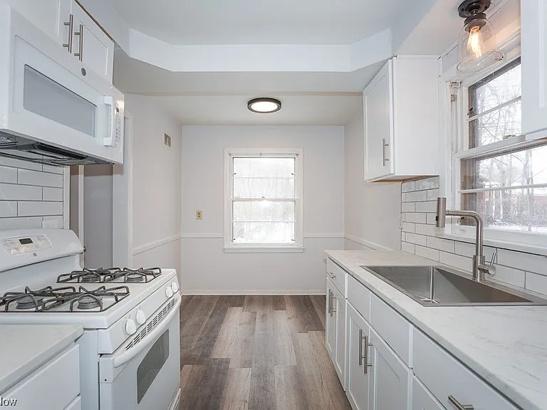 3740 Washington Blvd #1 — Photo 8