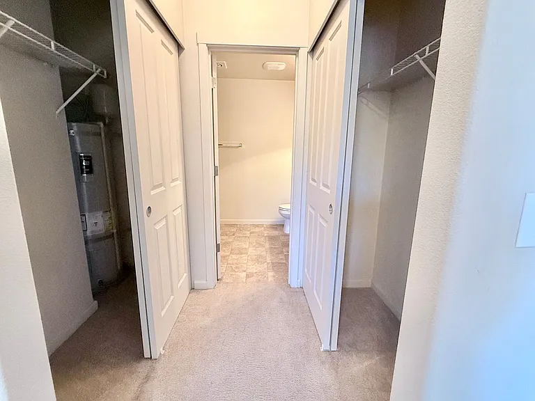 10834 NE Holly St #202 — Photo 12