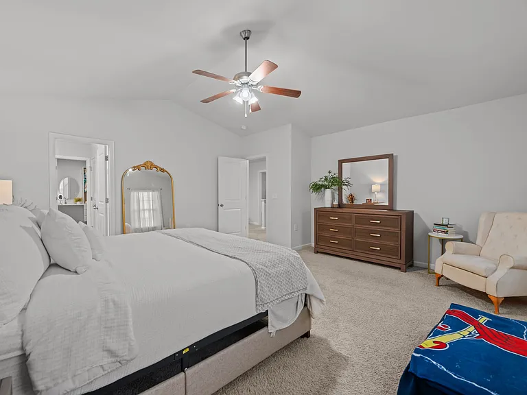 301 Ginger Dr — Photo 34
