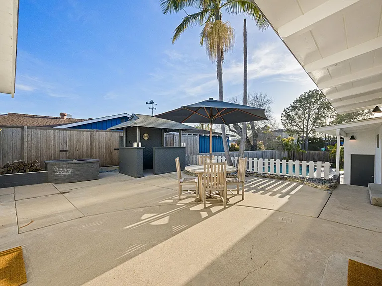 1922 Somerset Ave — Photo 25