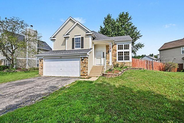 1st image of 1457 Beaumont Cir