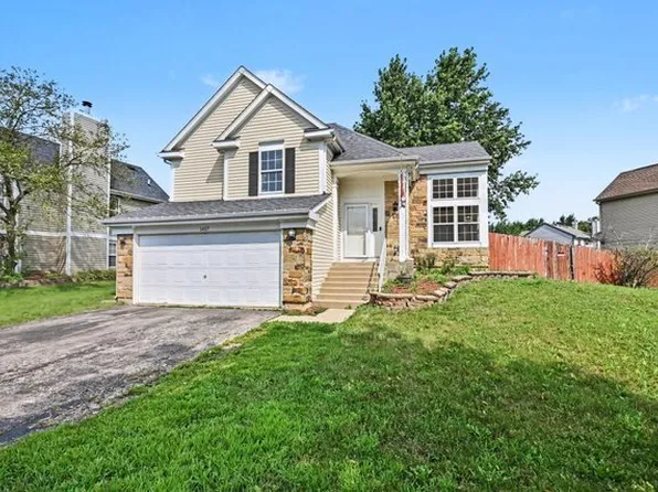 1457 Beaumont Cir, Bartlett, IL 60103