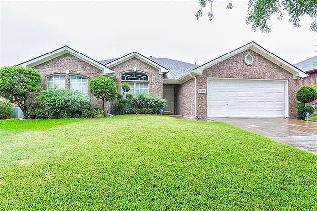 1st image of 617 Joy Ln