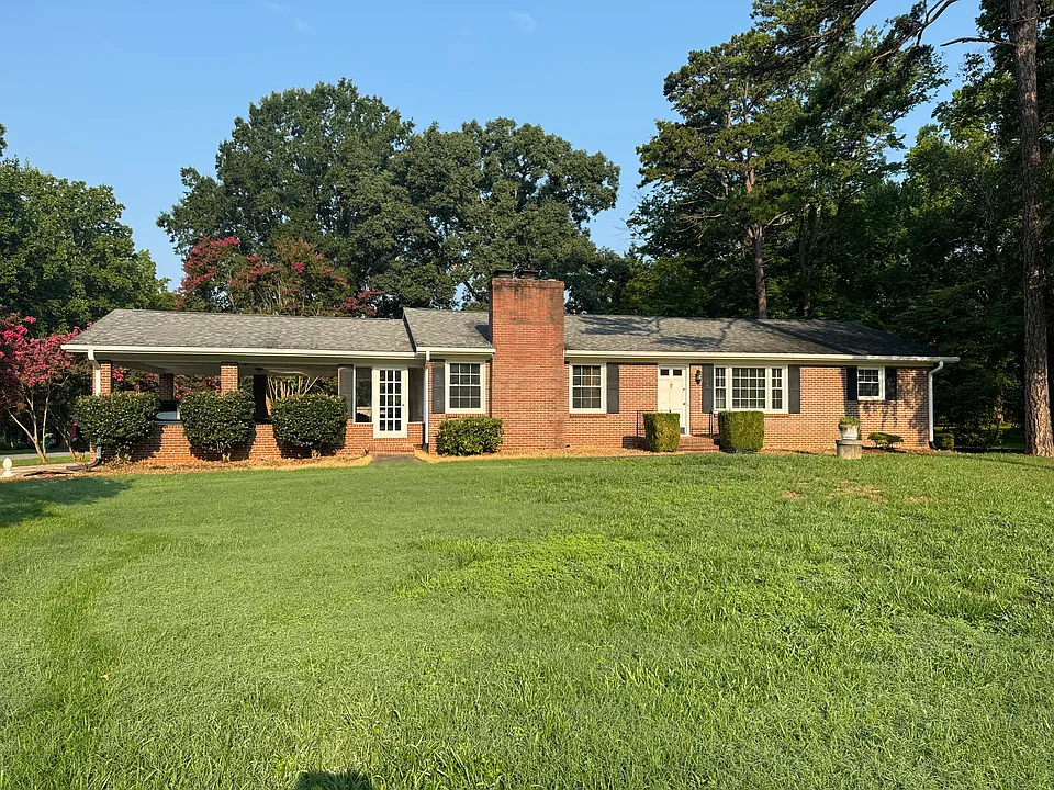3030 Middlebrook Dr