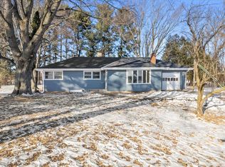 34302 Loland Dr, Waterford, WI 53185
