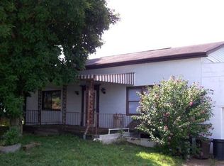 1361 E Campbell Park Dr, Huntington, WV 25705