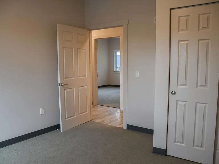 Kirkland Heights Apartments — Photo 75
