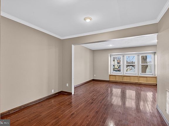 4th image of 525 Fairfield Rd