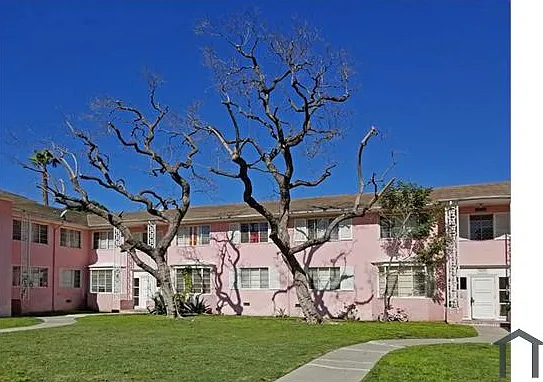 3 bed, 1200 sqft, $2,500 — Photo 3