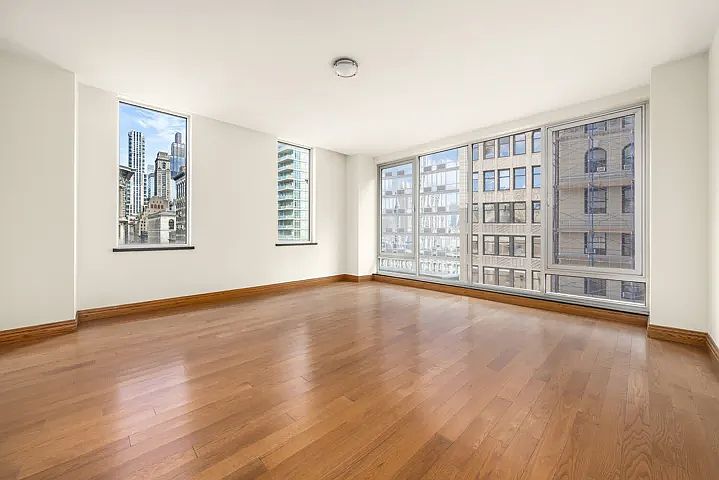 1st image of 304 5th Ave Floor 10