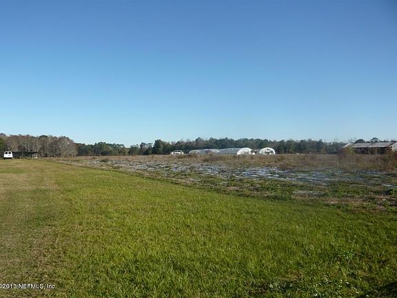 2nd image of 1594 N Highway 17