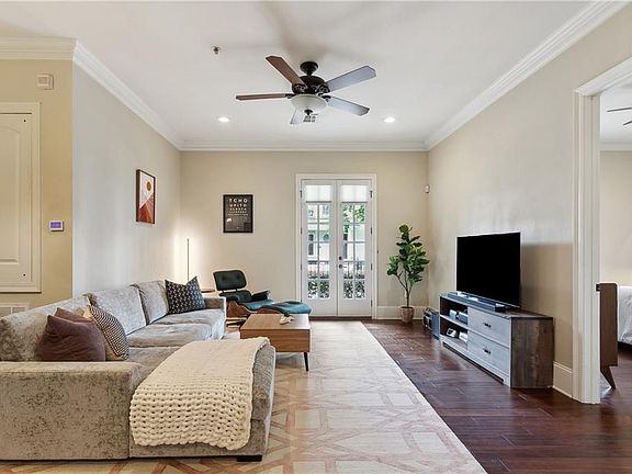 4th image of 1633 1st St APT 101