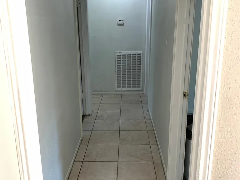 Hallway to 4 bedrooms