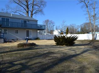 24 Loring Rd #2, Warwick, RI 02889