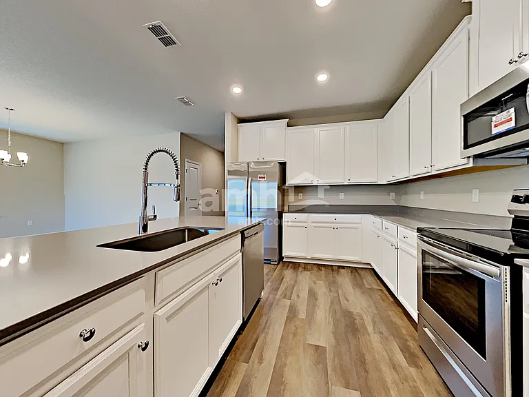 245 Edge Park Trl — Photo 4