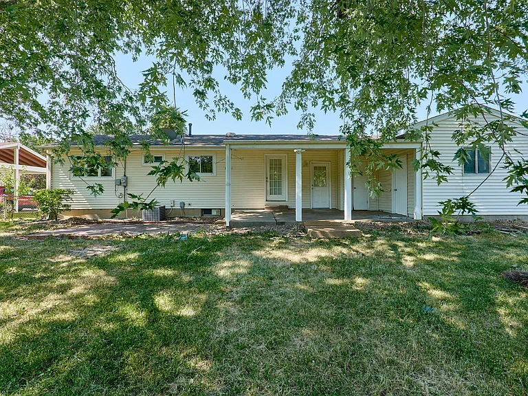 3248 Janton Ln — Photo 30