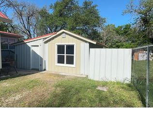 1412 S 39th St #B, Temple, TX 76504