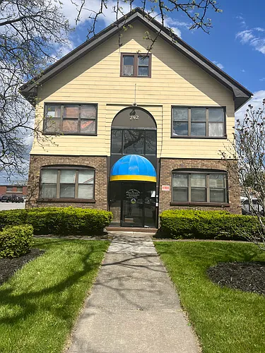 292 Lake Ave #UP Photo 1