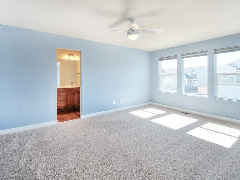 10478 Luneth Dr — Photo 8