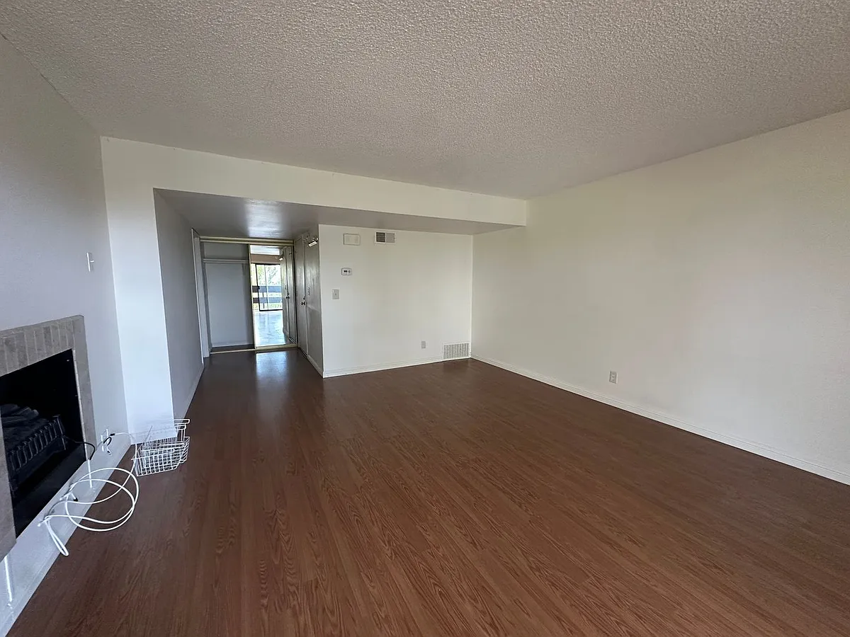 Building Photo - 3121 Cashill Blvd