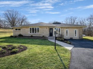 2945 Lincoln Highway Rd, Charleston, IL 61920