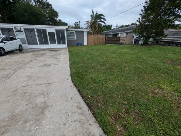 4906A 21st St W, Bradenton, FL 34207
