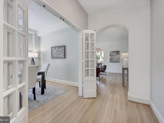 2nd image of 3041 Sedgwick St NW #201-D