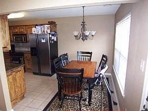 5th image of 3109 Longmeadow Dr