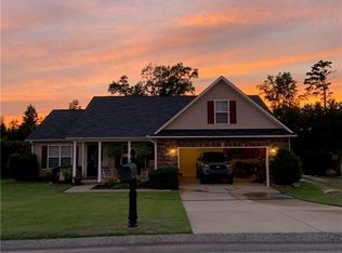 324 Allegiance St, Raeford, NC 28376