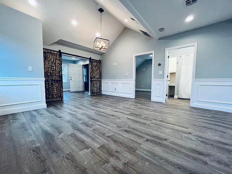 696 Chalkstone Ave #3 — Photo 12