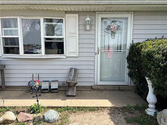 4th image of 10285 Armold Rd