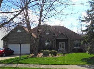 20057 Trapper Trl, Strongsville, OH