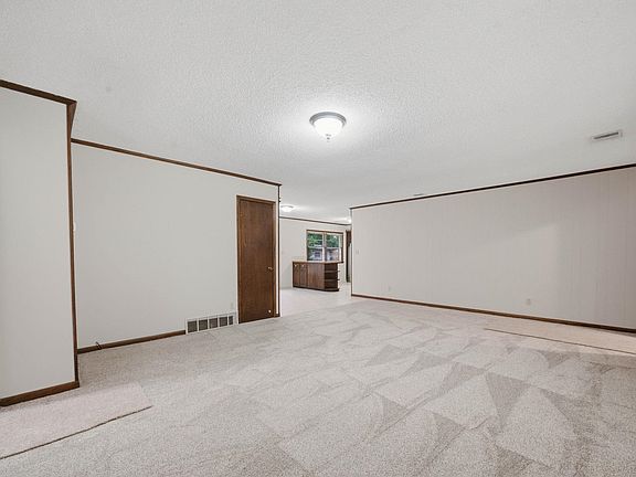 5th image of 7826 W Quail Ln
