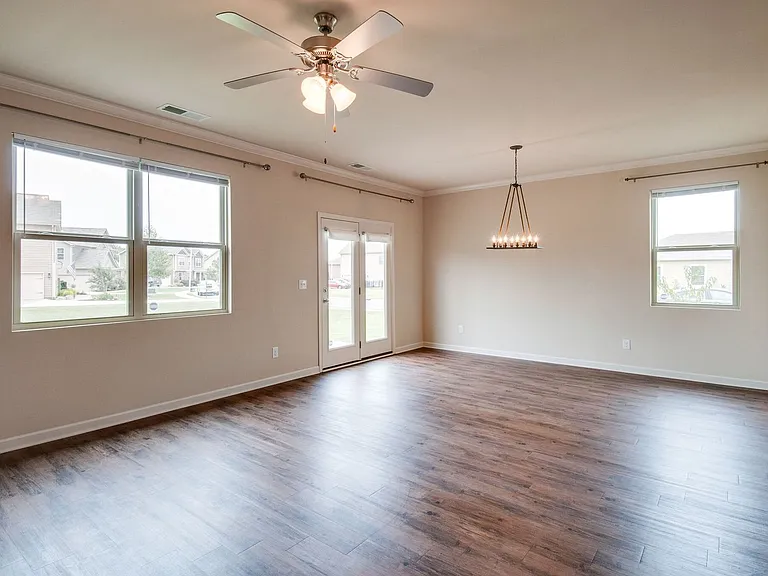 3704 Jerry Anderson Dr — Photo 12