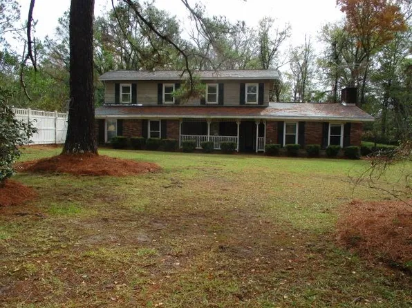 1504 Plantation Rd, Dawson, GA 39842