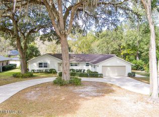 439 SE 28th Way, Melrose, FL 32666