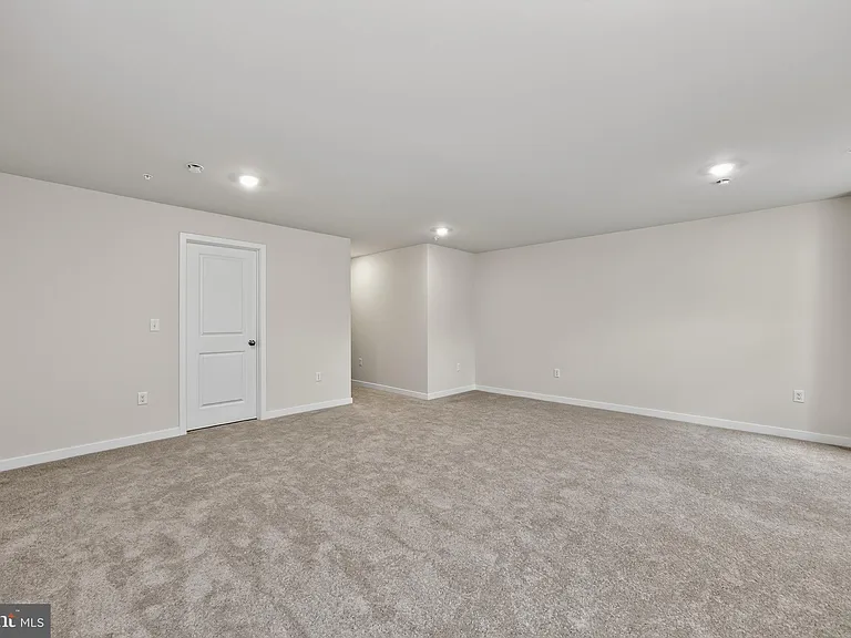 113 Abramo Victor Dr — Photo 30