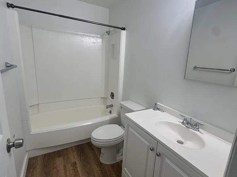 8204 San Carlos Blvd — Photo 7