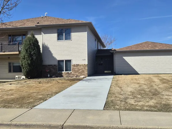 1120-3 14th St W, Dickinson, ND 58601