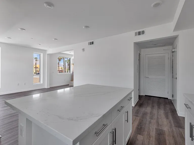 68550 Grove St #200 — Photo 38