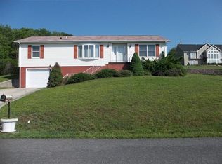 1580 Funderburg St, Keyser, WV 26726