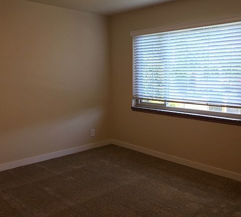 5th image of 2333 NE 55th St #2406