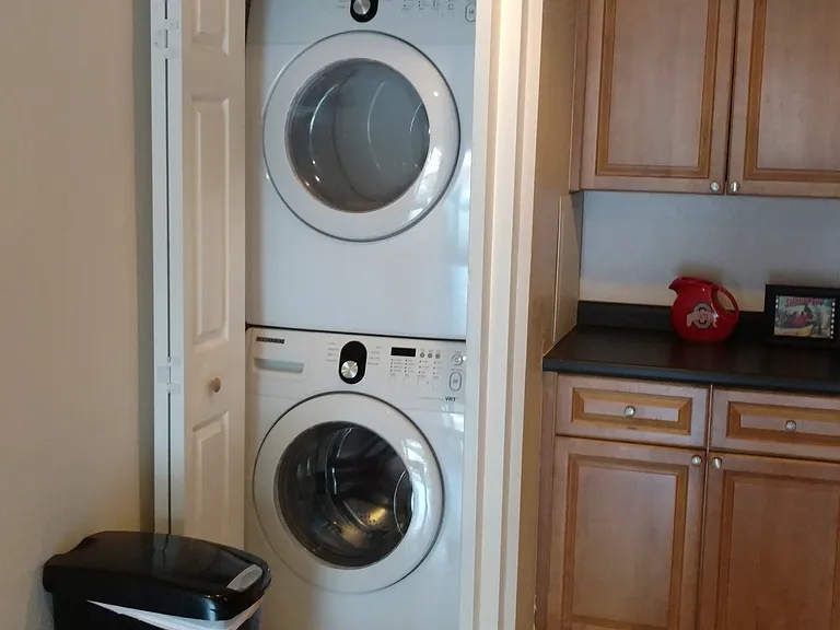 829 NE 4th Ave #829 — Photo 3